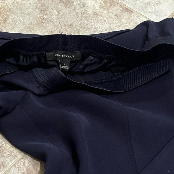 NEW Ann Taylor Pull On Straight Leg Navy Blue Dress Pants Elastic Waist Pockets - Picture 7 of 11